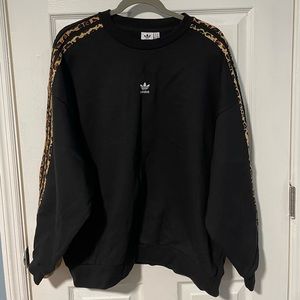 Adidas Essentials Cheetah Print 3-Stripe Pullover Fleece